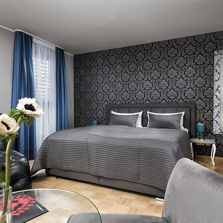 Hotel Ambassador-Berlin Gruenau Kültér fotó