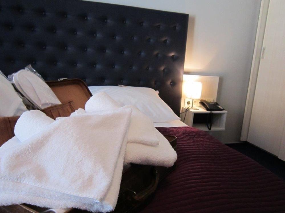 Hotel Ambassador-Berlin Gruenau Kültér fotó
