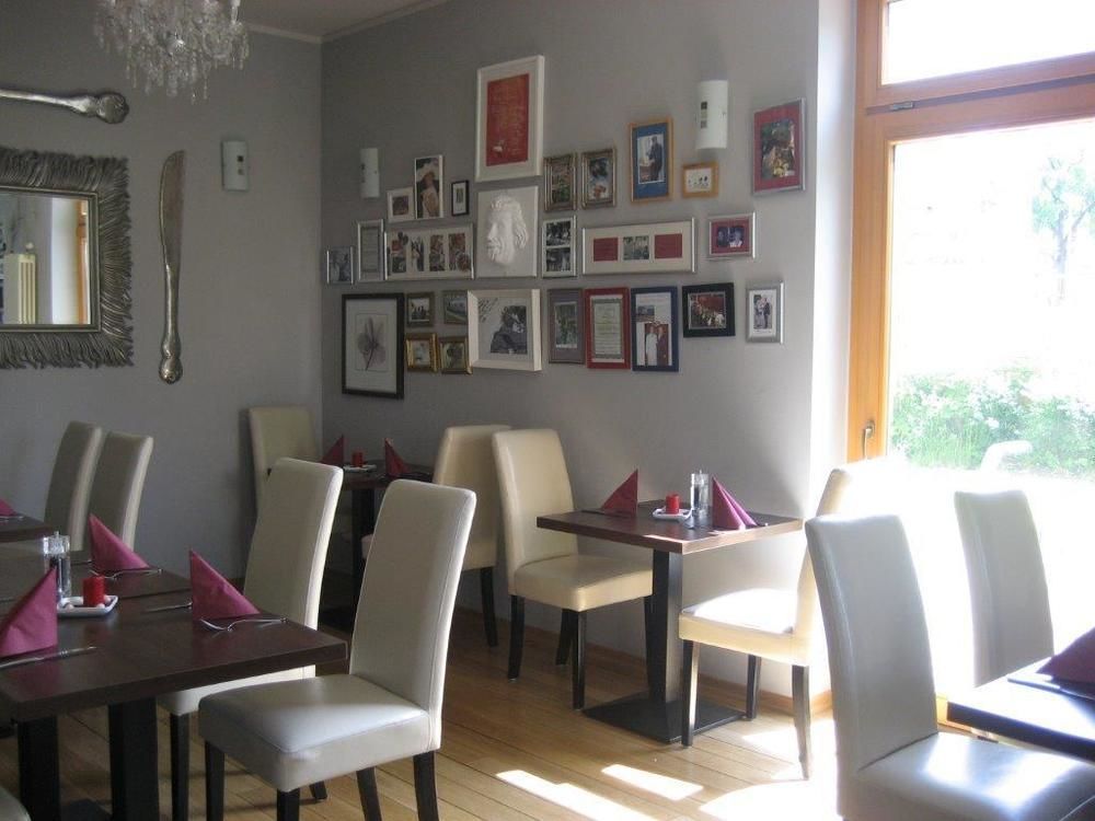 Hotel Ambassador-Berlin Gruenau Kültér fotó